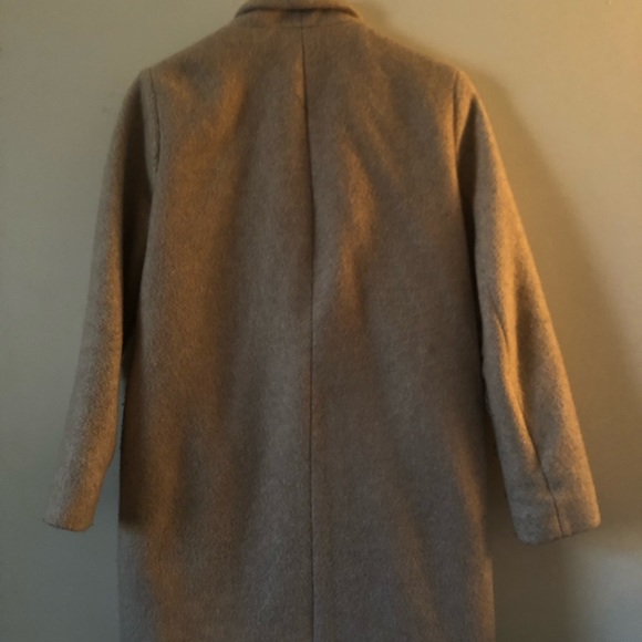 Clothes - Picture 6 of 8